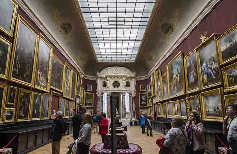 Francia - Chantilly 18 - castillo de Chantilly - Galeria de Pintura.jpg